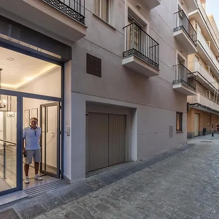 شقة Stylish And Elegant 1 & 2 Bedroom I غرناطة